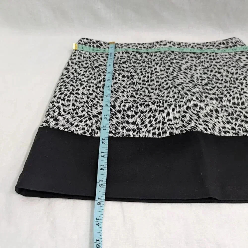 Michael Kors animal print A-line mini skirt, black and white, women's size 8